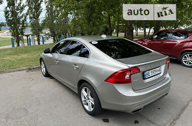 Седан Volvo S60 2014 в Южноукраинске