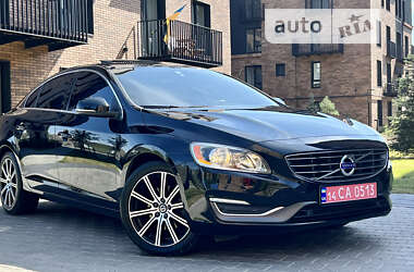 Седан Volvo S60 2017 в Івано-Франківську