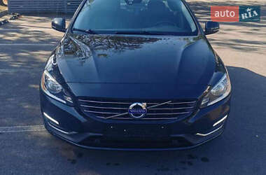 Volvo S60 2015