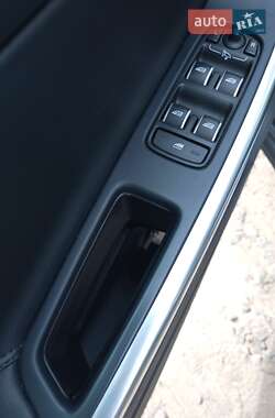 Седан Volvo S60 2016 в 