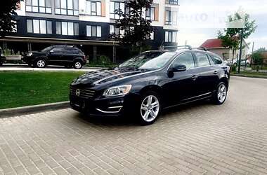 Седан Volvo S60 2015 в Виннице