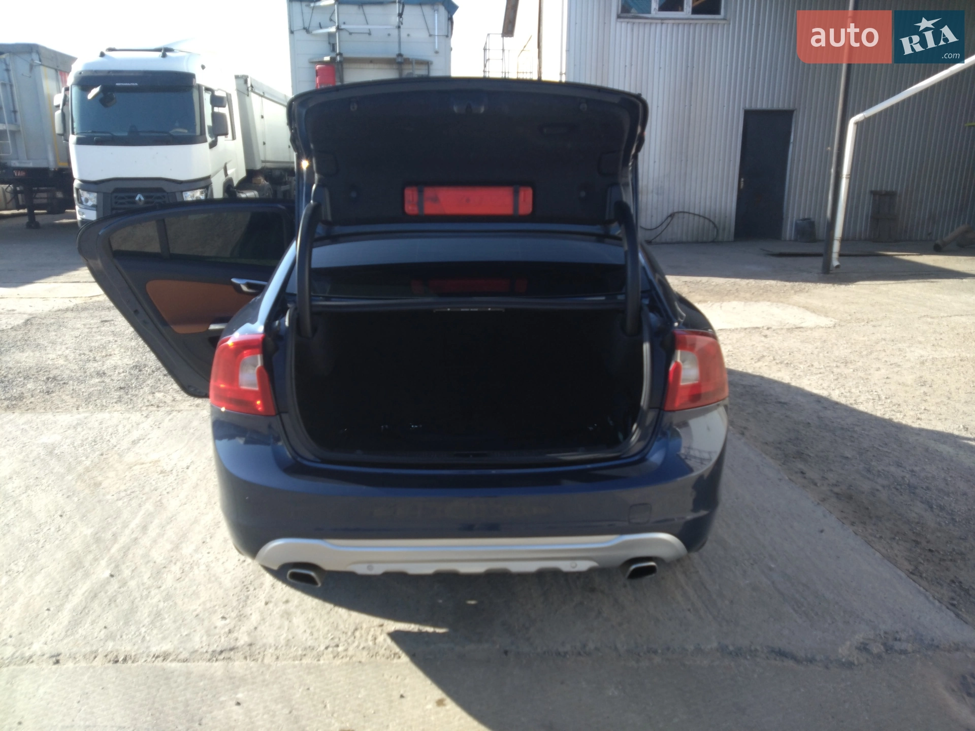 2011 Volvo S60 - мініатюра 12