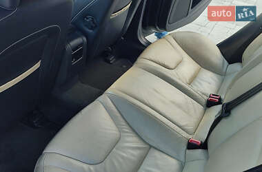 Седан Volvo S60 2012 в 