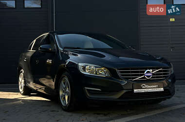 Седан Volvo S60 2014 в 