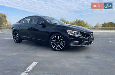 Седан Volvo S60 2016 в Києві