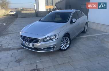 Седан Volvo S60 2014 в Рівному