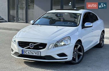 Седан Volvo S60 2010 в 