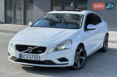 Седан Volvo S60 2010 в Новояворівську