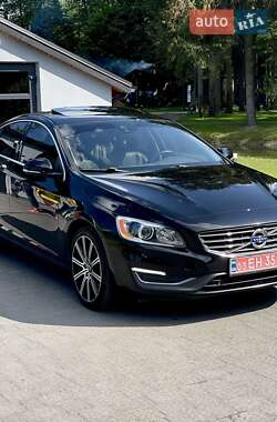 Седан Volvo S60 2014 в Луцьку