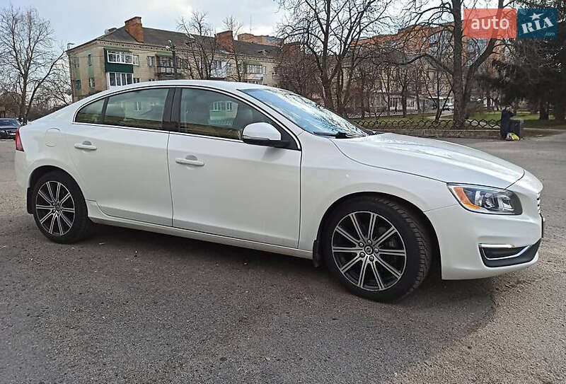 Седан Volvo S60 2016 в Луцьку
