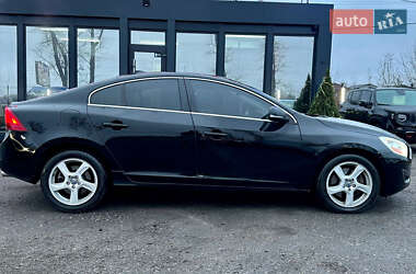 Седан Volvo S60 2012 в Белогородке