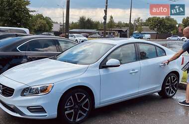 Седан Volvo S60 2018 в Києві