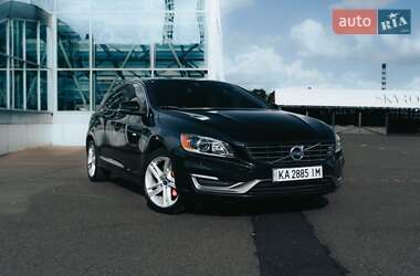 Седан Volvo S60 2014 в Києві