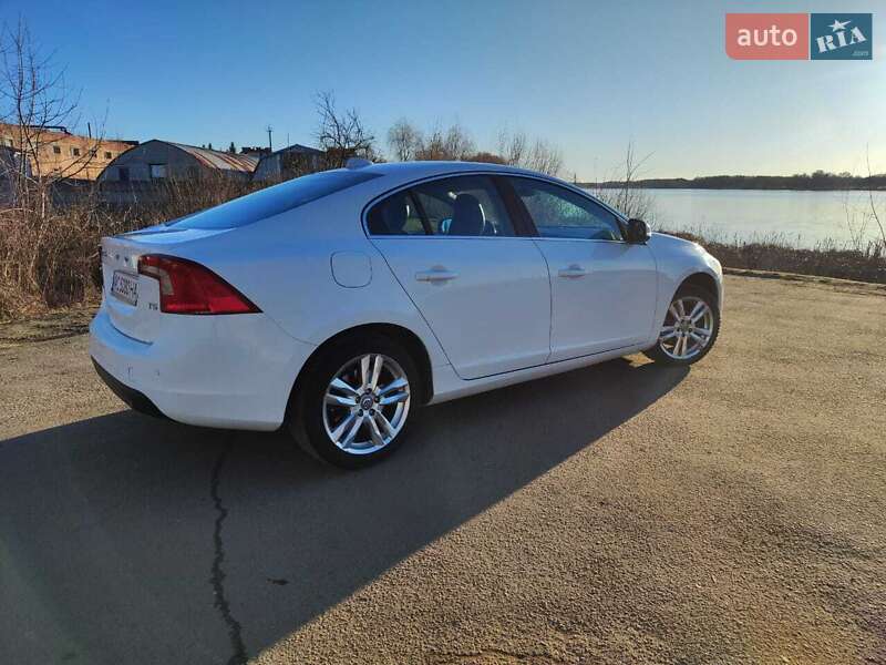 Седан Volvo S60 2012 в Ковеле