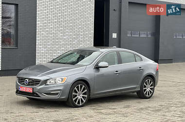 Седан Volvo S60 2016 в 