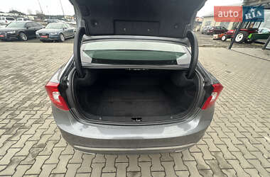 Седан Volvo S60 2016 в 