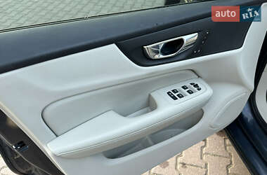 Седан Volvo S60 2021 в 