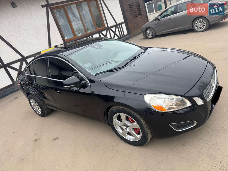 Седан Volvo S60 2012 в Бердичеве