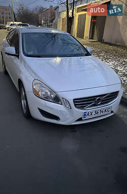 Volvo S60 2011