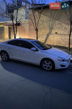 Седан Volvo S60 2011 в Харькове