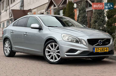 Volvo S60 2011