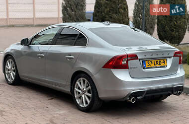 Седан Volvo S60 2011 в Стрые