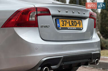 Седан Volvo S60 2011 в Стрые