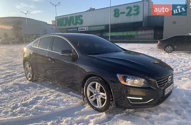 Седан Volvo S60 2014 в Києві