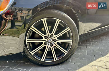 Седан Volvo S60 2016 в 