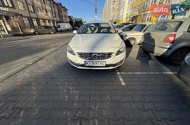 Седан Volvo S60 2014 в Києві