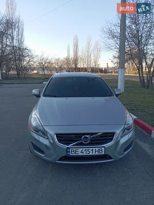 Volvo S60