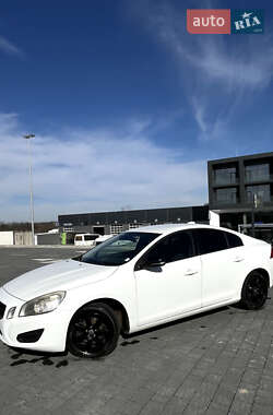 Volvo S60 2011