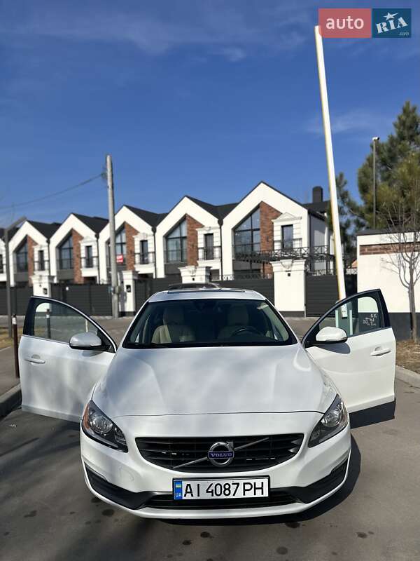 Седан Volvo S60 2013 в Білій Церкві