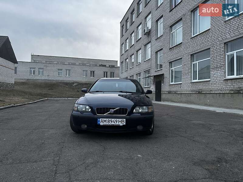 Volvo S60 2003