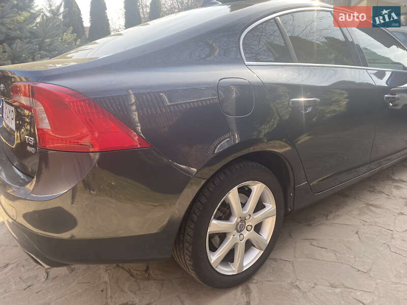 Седан Volvo S60 2016 в Броварах