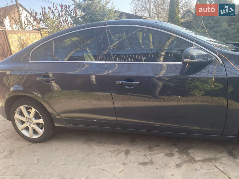Седан Volvo S60 2016 в Броварах