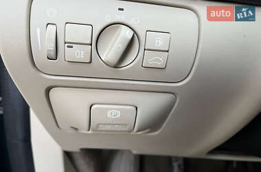 Седан Volvo S60 2011 в 
