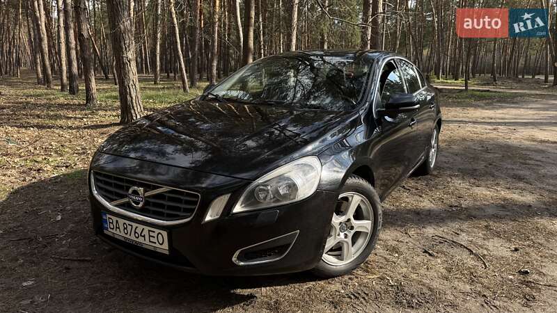 Volvo S60 2011