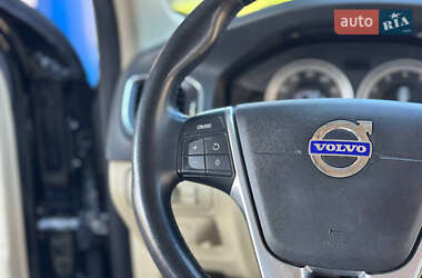 Седан Volvo S60 2013 в 