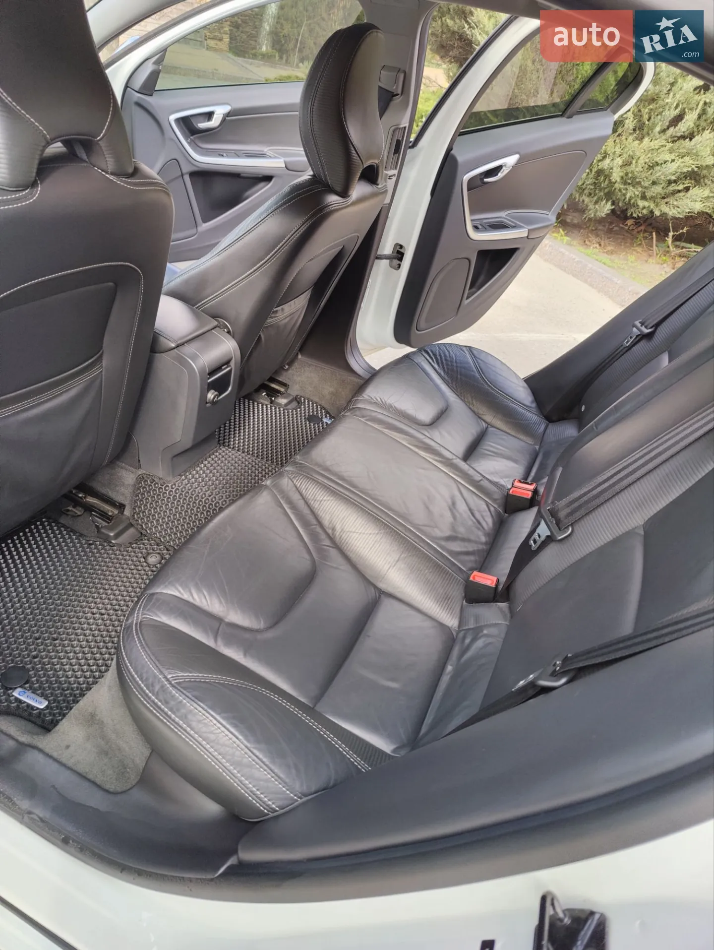 2011 Volvo S60 - мініатюра 9