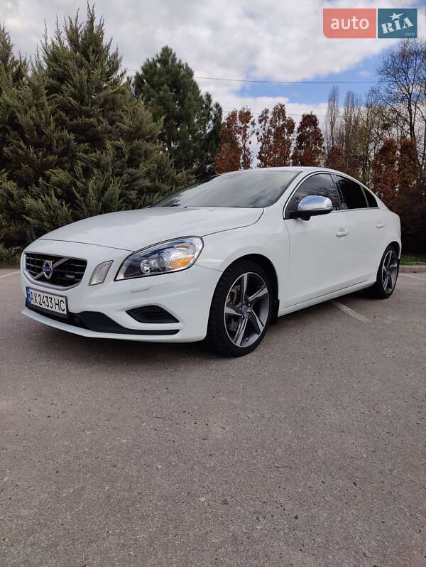 Седан Volvo S60 2011 в Харькове
