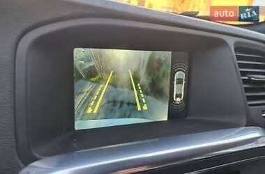 Седан Volvo S60 2015 в 