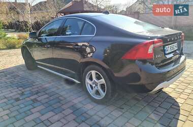Седан Volvo S60 2011 в 