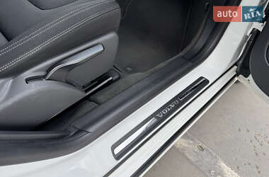Седан Volvo S60 2015 в 