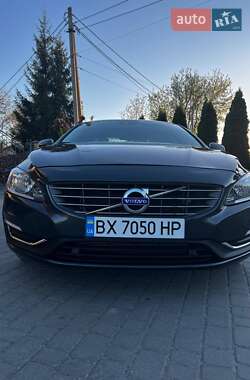 Седан Volvo S60 2016 в 