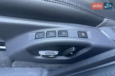 Седан Volvo S60 2015 в 