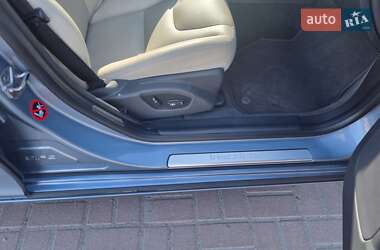 Седан Volvo S60 2016 в 