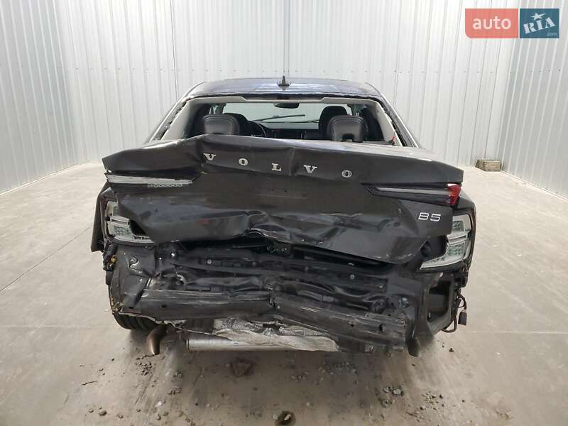 Седан Volvo S60 2024 в Києві
