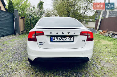 Седан Volvo S60 2011 в 