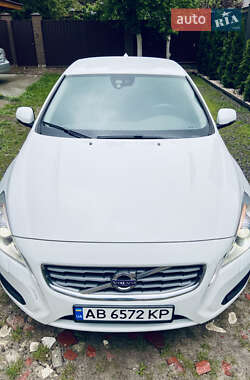 Седан Volvo S60 2011 в 